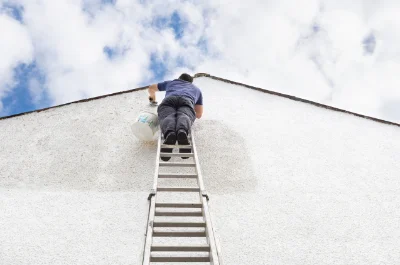 Peinture extérieure à Lavigney — façades et ravalement